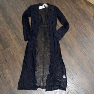 Brand New Lace coverup in size M